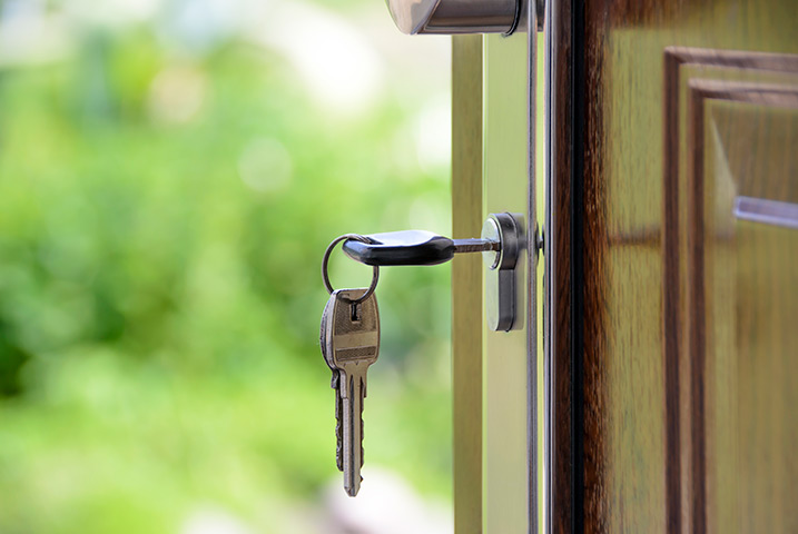 A2B Locks are able to provide local locksmiths in Hornchurch to repair your broken locks. 